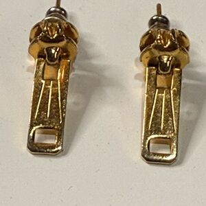 Earrings: Gold zipper Earrings